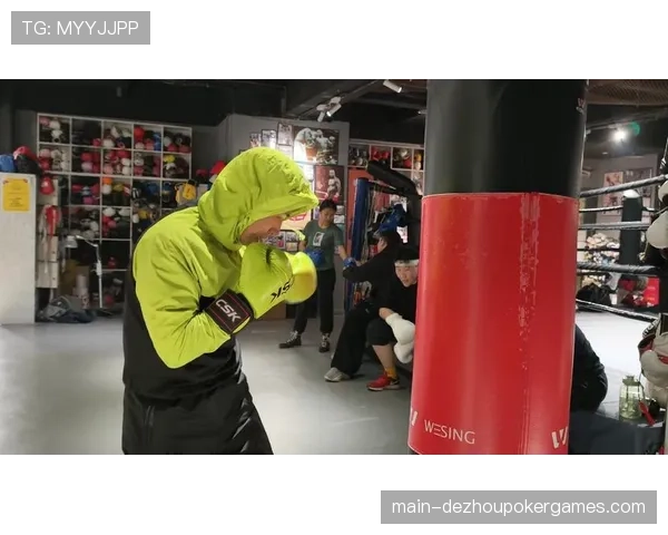 纽约大都会博物馆将举办“拳击与时尚”特展,展示历代拳击袍设计