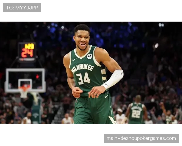 雄鹿大胜活塞,字母哥三节打卡得到30分12篮板